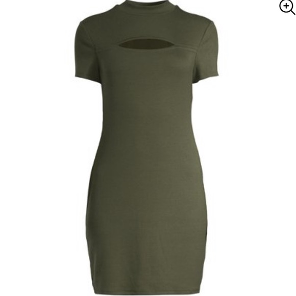No Boundaries Dresses & Skirts - 💜No Boundaries Juniors Cutout Dress